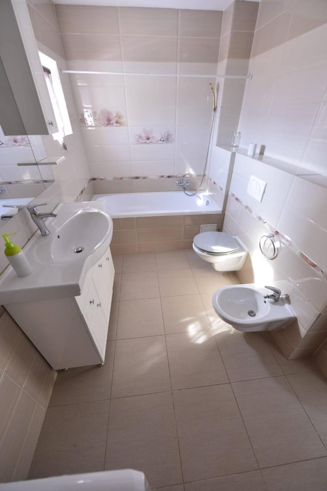Apartament Astra Bn70 Brasov Exterior photo